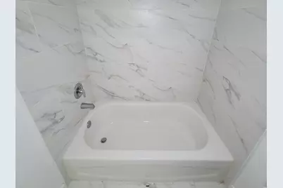 8122 Sterlingshire Street #A, Houston, TX 77078 - Photo 19