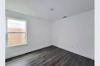 8122 Sterlingshire Street #A, Houston, TX 77078 - Photo 13