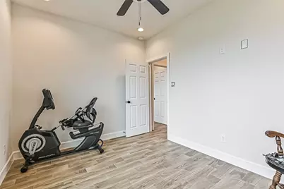 407 Green Meadows Drive, West Columbia, TX 77486 - Photo 27