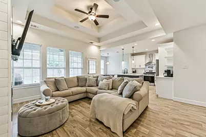 407 Green Meadows Drive, West Columbia, TX 77486 - Photo 11