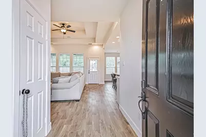 407 Green Meadows Drive, West Columbia, TX 77486 - Photo 7