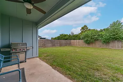 407 Green Meadows Drive, West Columbia, TX 77486 - Photo 35