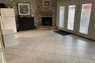 13078 Trail Hollow Dr, Houston, TX 77079 - Photo 11