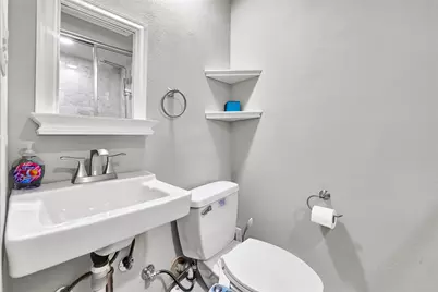 43 Legend Lane, Houston, TX 77024 - Photo 29