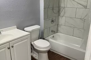 1005 Bank Dr, Houston, TX 77547 - Photo 5