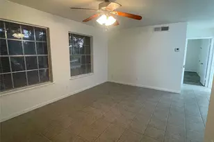 5550 N Braeswood Blvd, Houston, TX 77096 - Photo 9