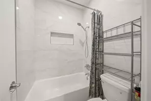 8257 Sands Point Dr, Houston, TX 77036 - Photo 15
