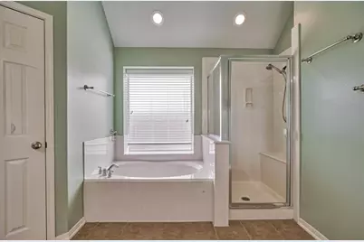 18411 Shallow Oak Court, Tomball, TX 77377 - Photo 21