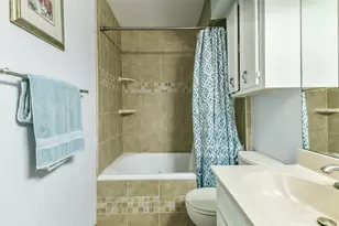 411 Sailfish St, Freeport, TX 77541 - Photo 11