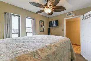 411 Sailfish St, Freeport, TX 77541 - Photo 5