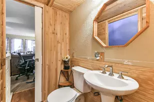 411 Sailfish St, Freeport, TX 77541 - Photo 17