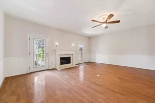 1024 Augusta Dr, Houston, TX 77057 - Photo 11