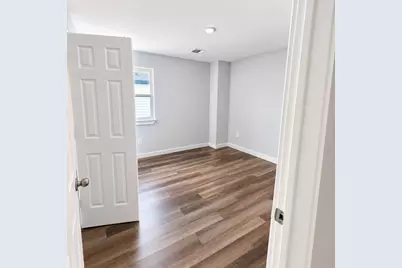 7412 Pond Street #B, Houston, TX 77028 - Photo 3