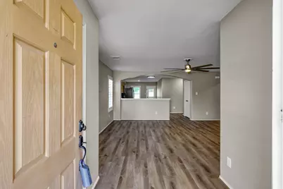 2219 Cold River Drive, Humble, TX 77396 - Photo 3