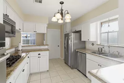 2310 Droxford Drive, Houston, TX 77008 - Photo 7