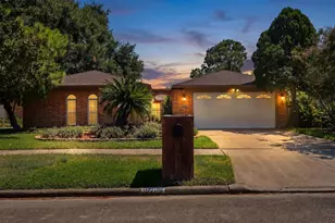 15706 Cavendish Dr, Houston, TX 77059 - Photo 1