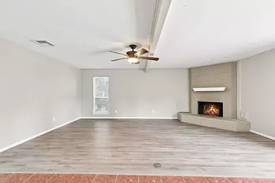15706 Cavendish Drive, Houston, TX 77059 - Photo 13