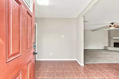 15706 Cavendish Drive, Houston, TX 77059 - Photo 9