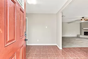15706 Cavendish Dr, Houston, TX 77059 - Photo 9