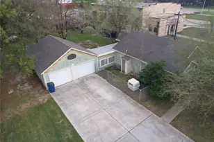 312 N Logan St, Texas City, TX 77590 - Photo 1