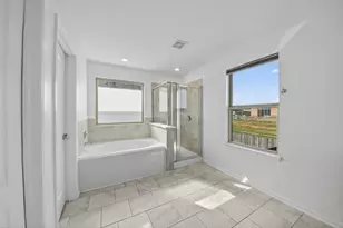 13031 Mills Creek Meadow Dr, Houston, TX 77070 - Photo 9