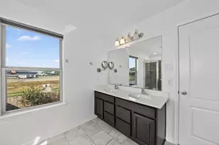 13031 Mills Creek Meadow Dr, Houston, TX 77070 - Photo 11