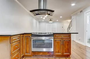 7600 Burgoyne Rd, Houston, TX 77063 - Photo 7