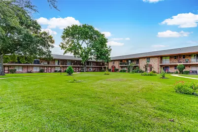 7600 Burgoyne Road #159, Houston, TX 77063 - Photo 37