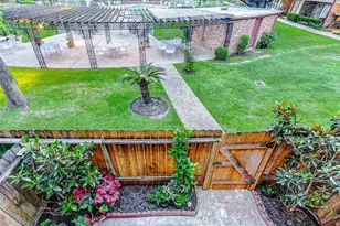 7600 Burgoyne Rd, Houston, TX 77063 - Photo 21
