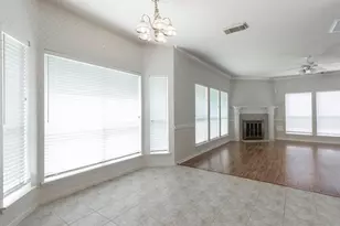 2439 Shelby Park Dr, Katy, TX 77450 - Photo 9