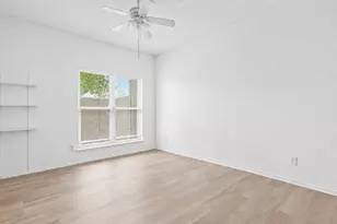 10047 Westpark Dr, Houston, TX 77042 - Photo 23