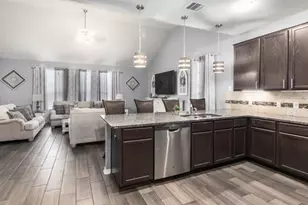 12219 Chestnut Clearing Trail, Atascocita, TX 77346 - Photo 9