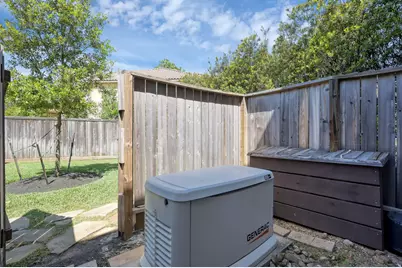 11 Rosy Finch Place, The Woodlands, TX 77389 - Photo 43