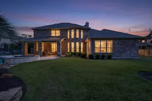 11 Rosy Finch Pl, The Woodlands, TX 77389 - Photo 3