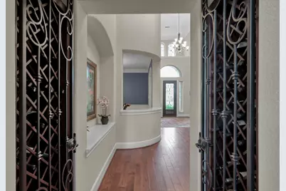 11 Rosy Finch Place, The Woodlands, TX 77389 - Photo 11