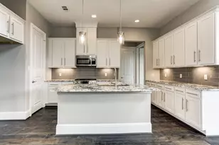 4859 Benning Dr, Houston, TX 77035 - Photo 7