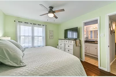 7312 Seawall Boulevard #119, Galveston, TX 77551 - Photo 5