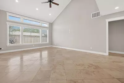 912 Roberts Street, East Bernard, TX 77435 - Photo 7