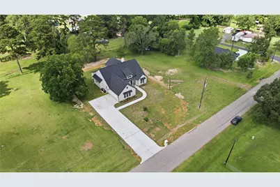 630 County Road 4023, Dayton, TX 77535 - Photo 37