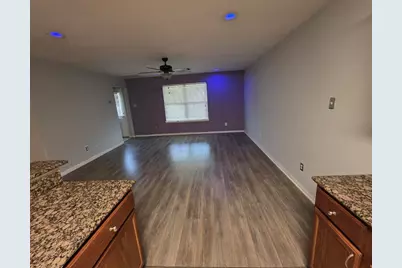 9811 Garnet Falls Drive, Rosharon, TX 77583 - Photo 3