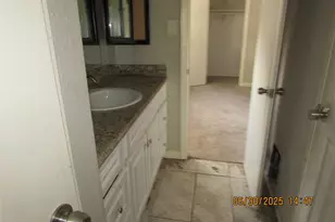 16114 Forest Bend Ave, Friendswood, TX 77546 - Photo 9