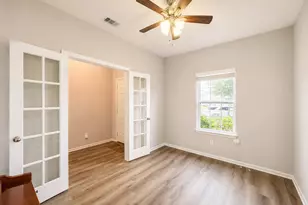 2308 Ivory Ct, Texas City, TX 77591 - Photo 7