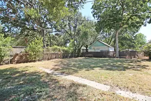 7509 Elm St, Houston, TX 77023 - Photo 17
