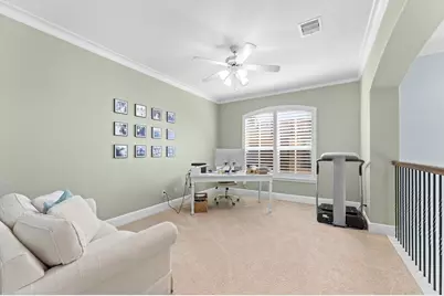 18 Laurelwood Drive, Houston, TX 77058 - Photo 23