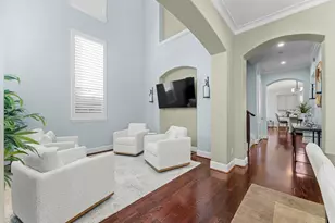 18 Laurelwood Dr, Houston, TX 77058 - Photo 11