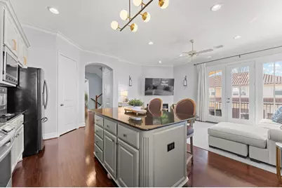 18 Laurelwood Drive, Houston, TX 77058 - Photo 13