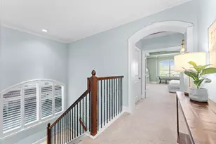 18 Laurelwood Dr, Houston, TX 77058 - Photo 17