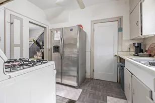 4612 17th St, Bacliff, TX 77518 - Photo 11