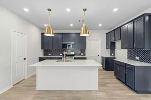 6419 Haltwhistle Ln, Katy, TX 77449 - Photo 9