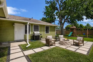 708 N Circle Dr, Baytown, TX 77520 - Photo 7